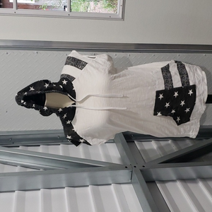 Blue Gear‎ Tee/Hood